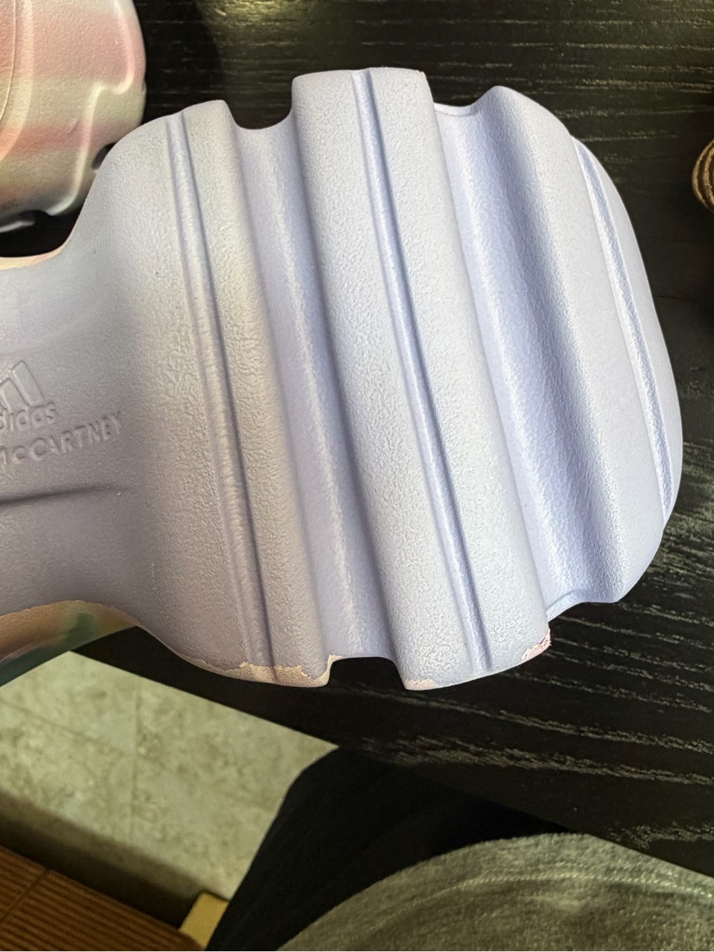 Stella McCartney Pastel Tie-Dye Foam Clogs in Lavender, Pink and Blue - Picture 16 of 16